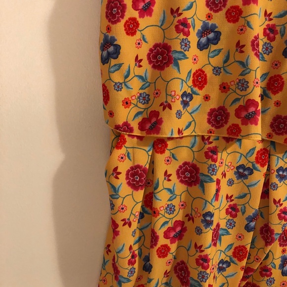 Yellow floral romper - Picture 3 of 9